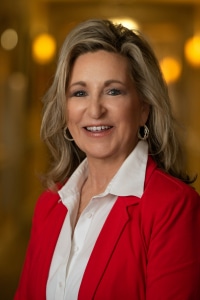 DCoggins-Headshot-2023-200x300