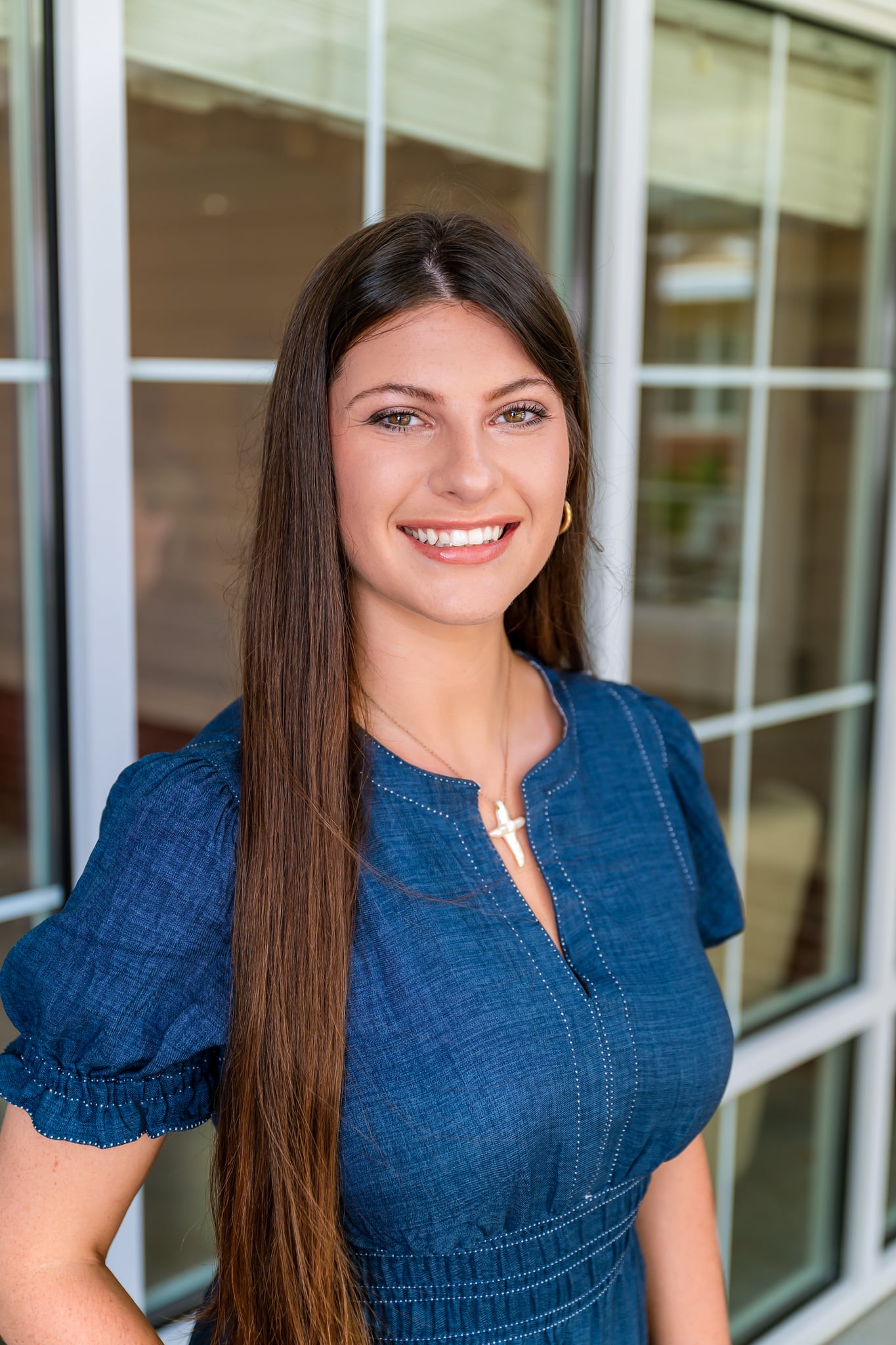 Mackenzie Cabrinety Head Shot